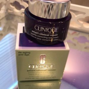 Clinique clinical smart eye cream